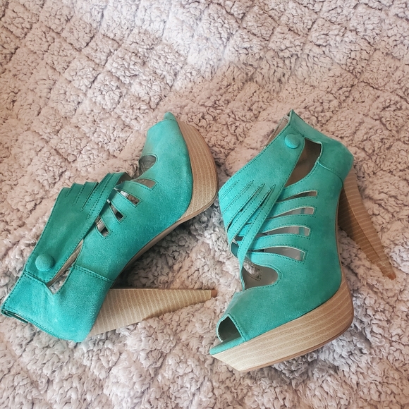 Aqua green open toe bootie - Picture 2 of 4